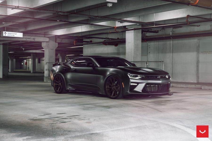  Chevrolet Camaro on Vossen Wheels (HF-3) 2019 года  (фото 16 из 16)
